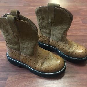 Fatbaby Ariat tan brown ladies boots size 7